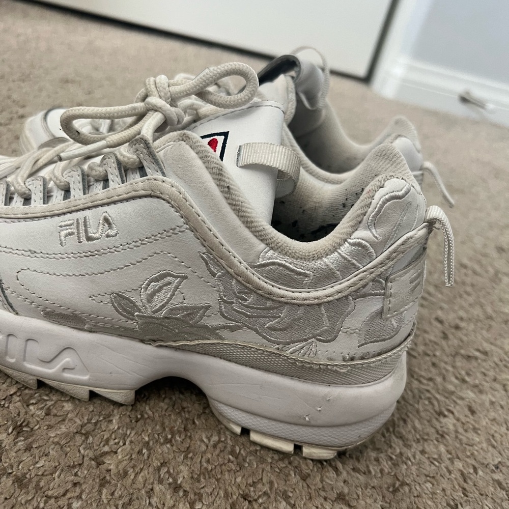 white filas - Picture 2 of 6